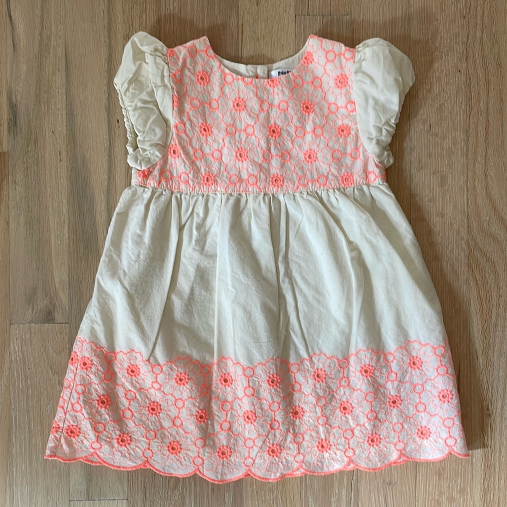 Baby Boden bubble cap sleeve embroidered dress